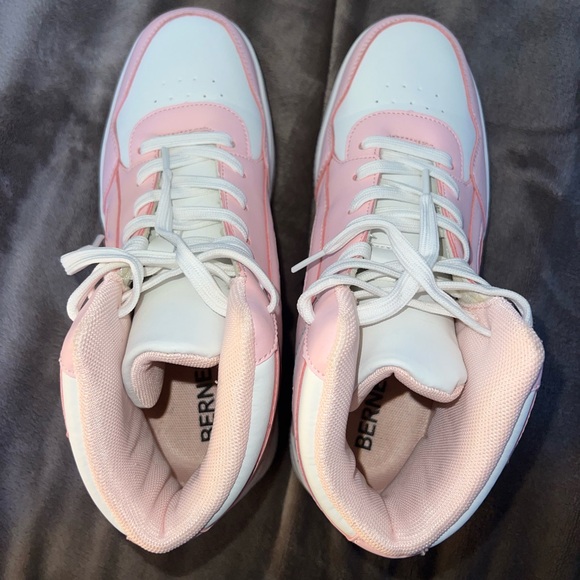 High top sneakers - Picture 6 of 7